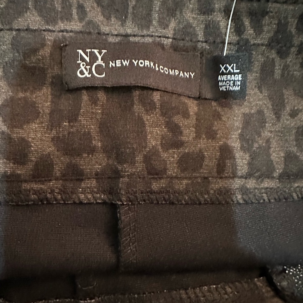 NWOT New York & Company Pull On Black/Brown Leopard Print Dress Pant XXL - Picture 6 of 7